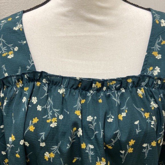 Weekend Suzanne Betro Women’s Tunic - Picture 2 of 7